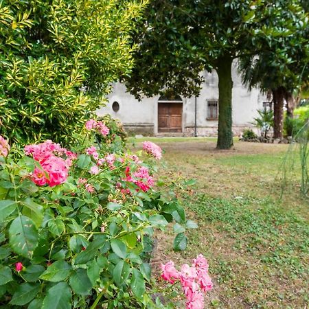Motteggiana Corte Margherita Bed & Breakfast エクステリア 写真
