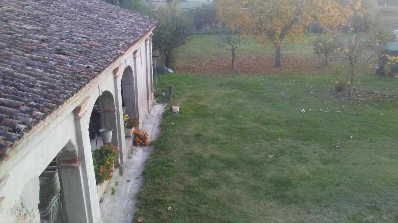 Motteggiana Corte Margherita Bed & Breakfast エクステリア 写真