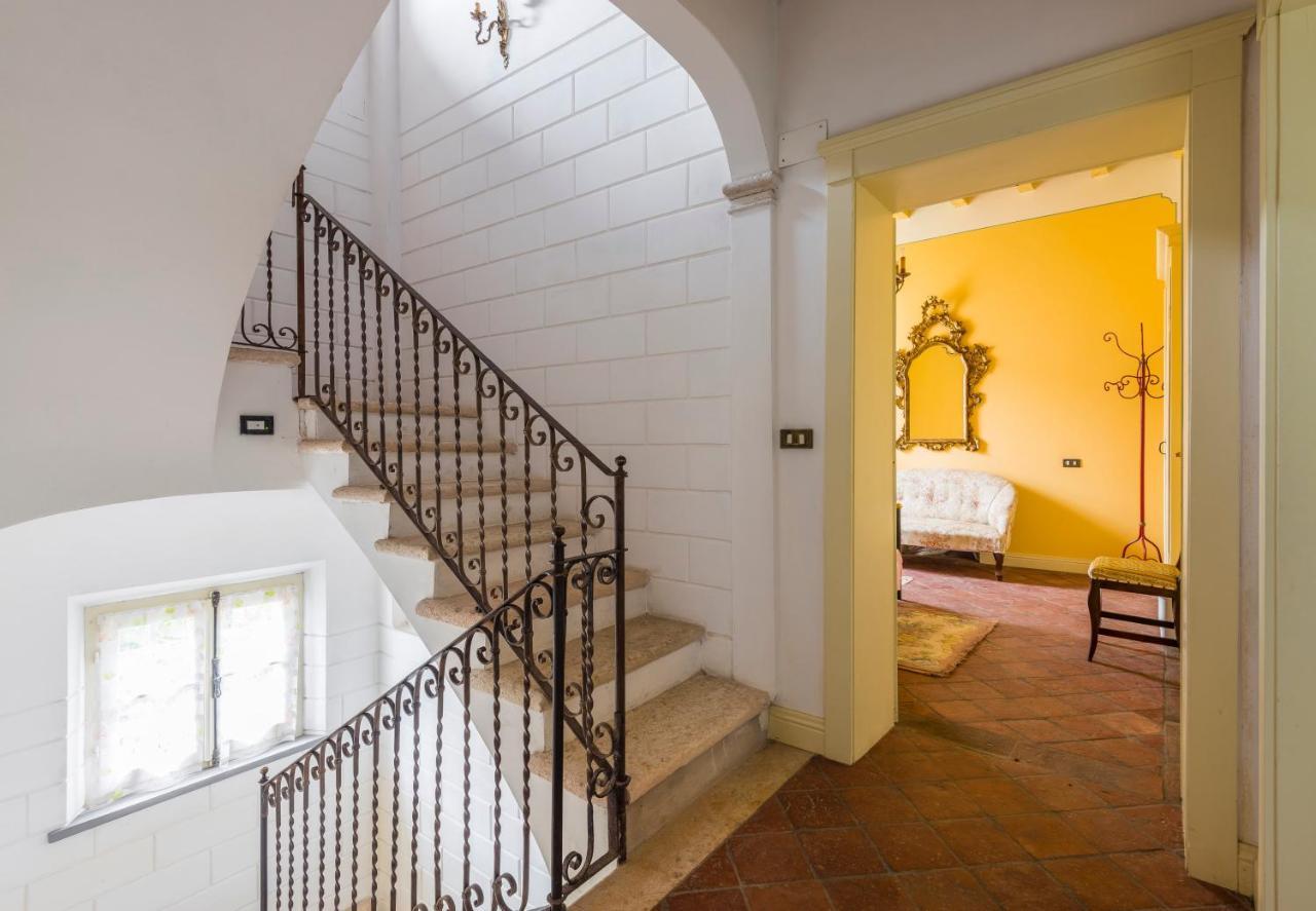 Motteggiana Corte Margherita Bed & Breakfast エクステリア 写真